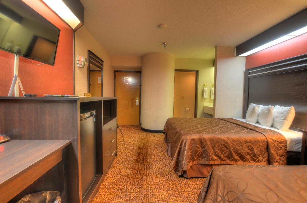 Smoky Mountain Inn & Suites Cherokee Exteriör bild