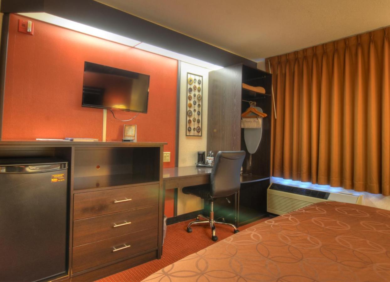 Smoky Mountain Inn & Suites Cherokee Exteriör bild